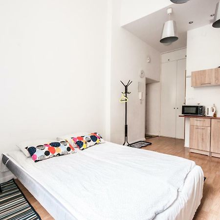Apartment In The Center Of Варшава Екстер'єр фото
