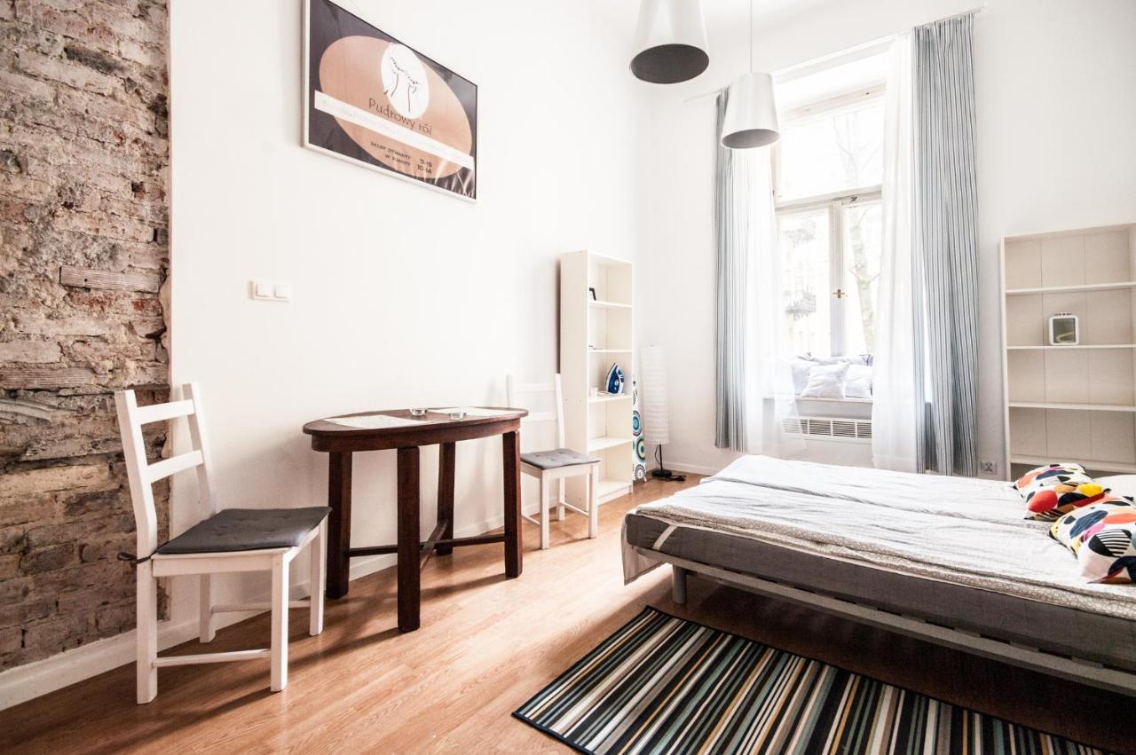 Apartment In The Center Of Варшава Екстер'єр фото