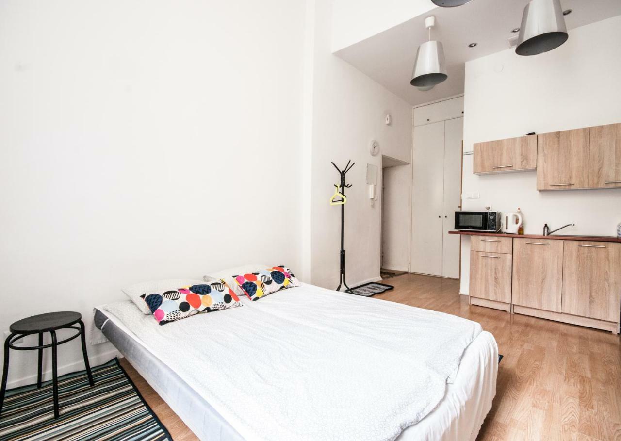 Apartment In The Center Of Варшава Екстер'єр фото