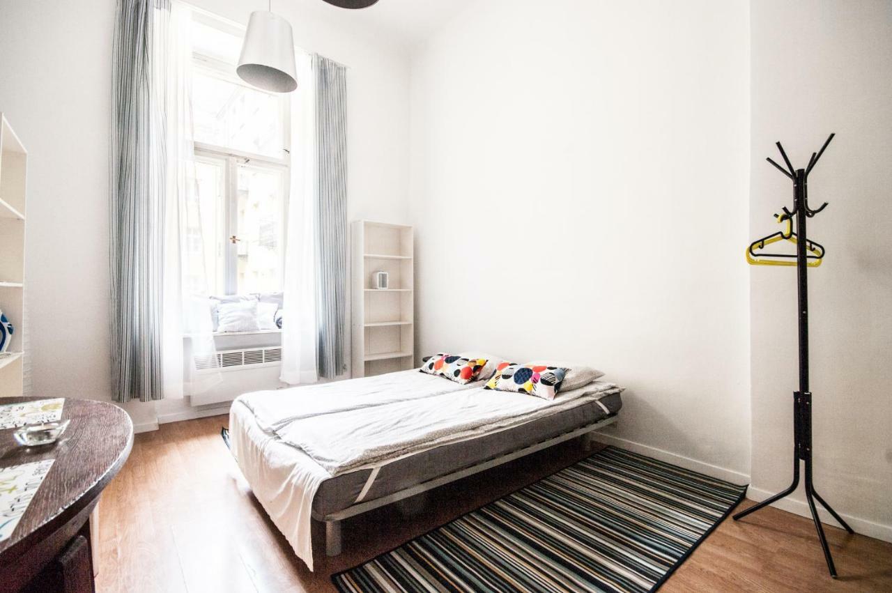 Apartment In The Center Of Варшава Екстер'єр фото